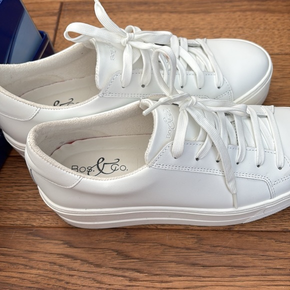 Bos. & Co.
MAYA WHITE LACE-UP TRAINERS size 39 - Picture 2 of 7